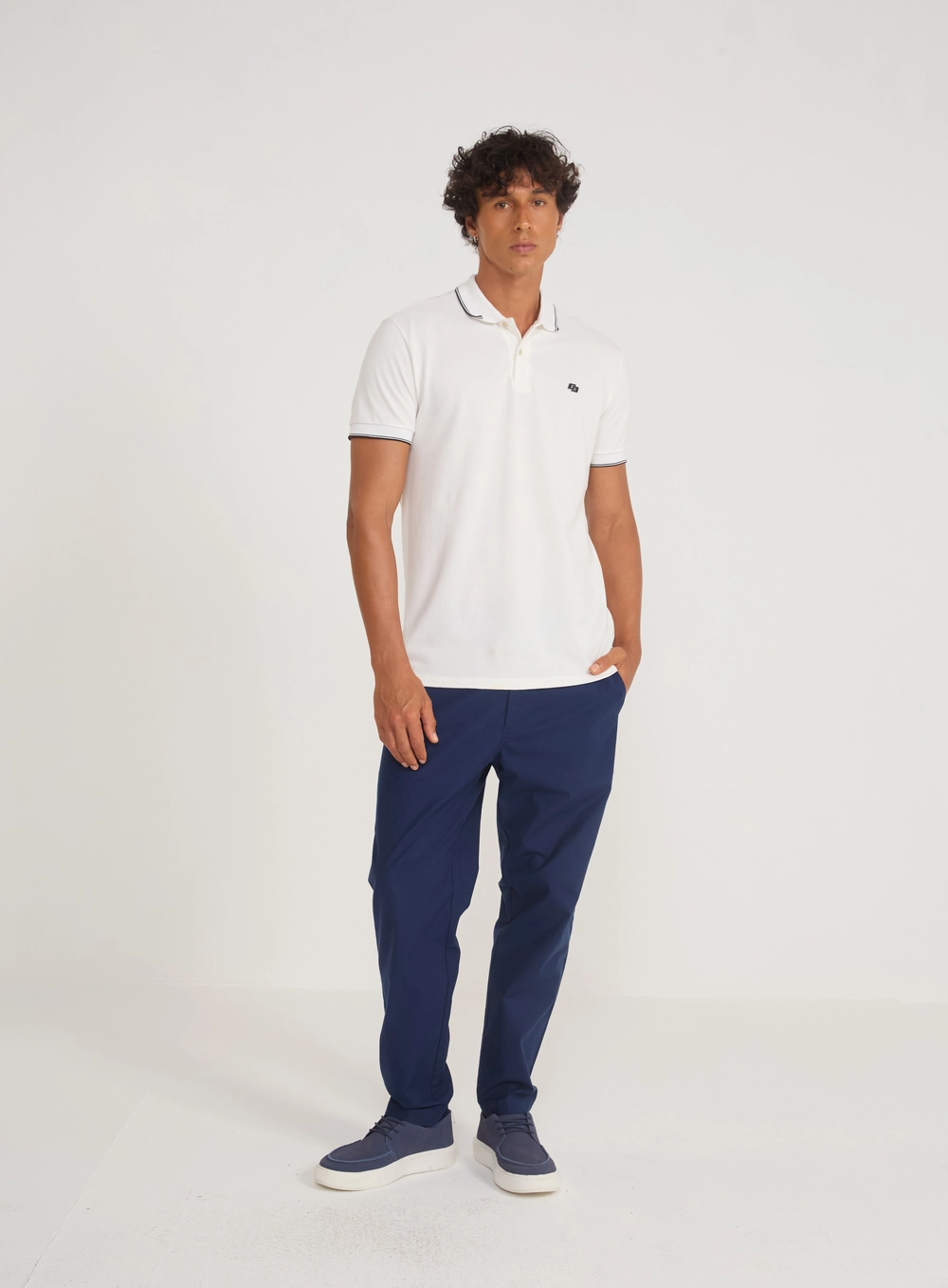 Calça Chino Slim Comfort Azul