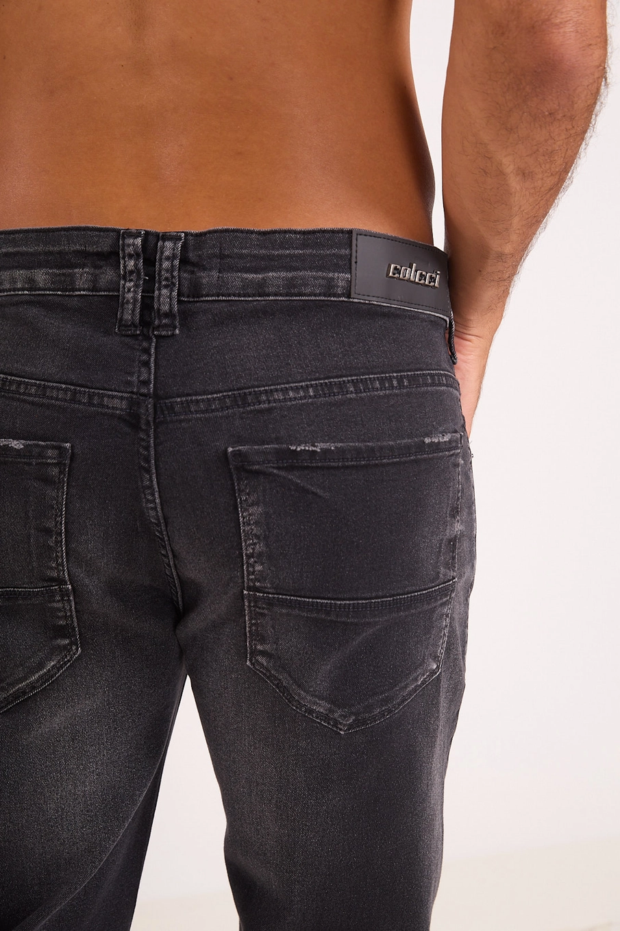 Calça Jeans Slim Preta Estonada Indigo Preto