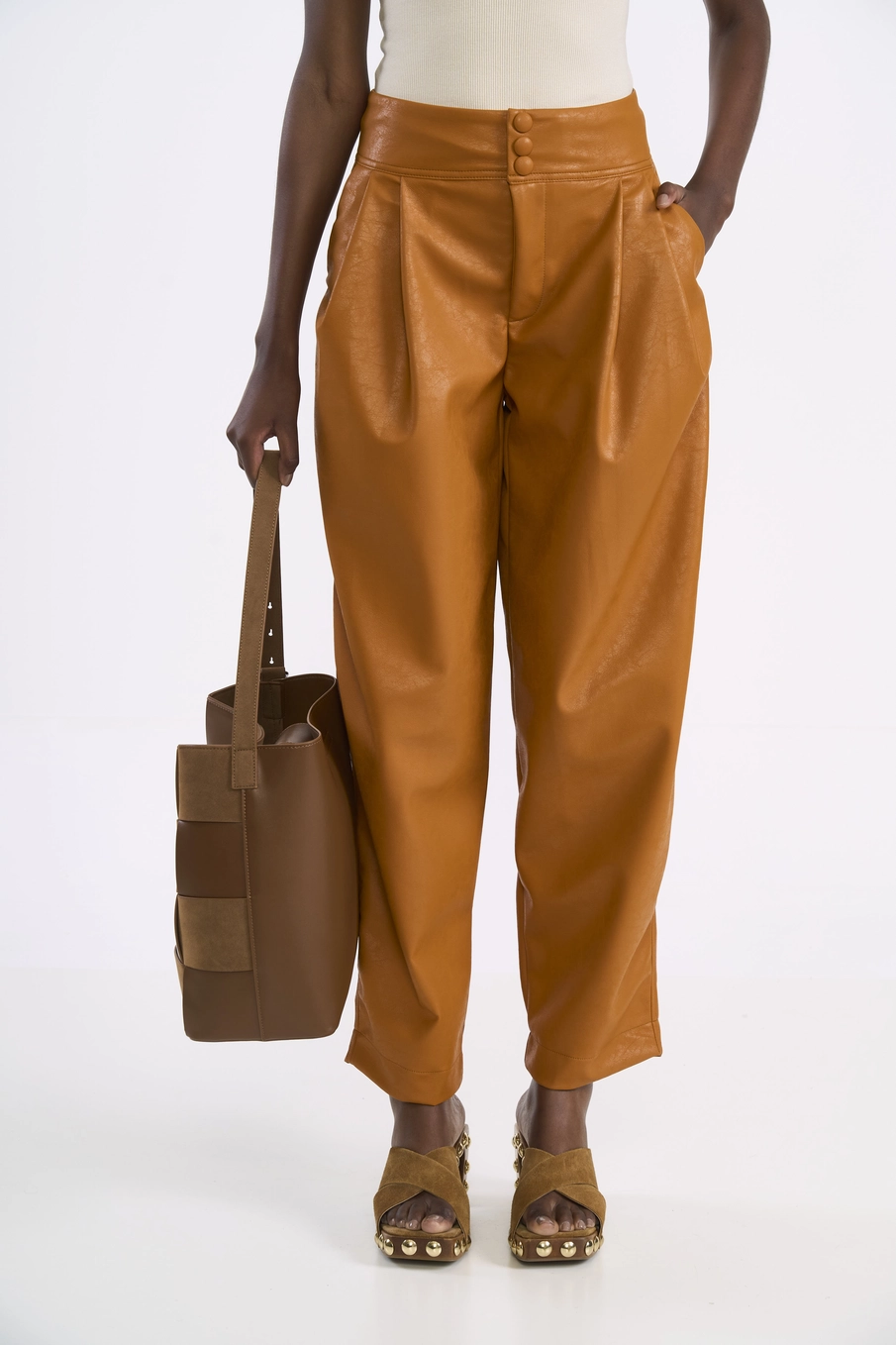 Calça Barril Em Pu Amarelo Pumpkin