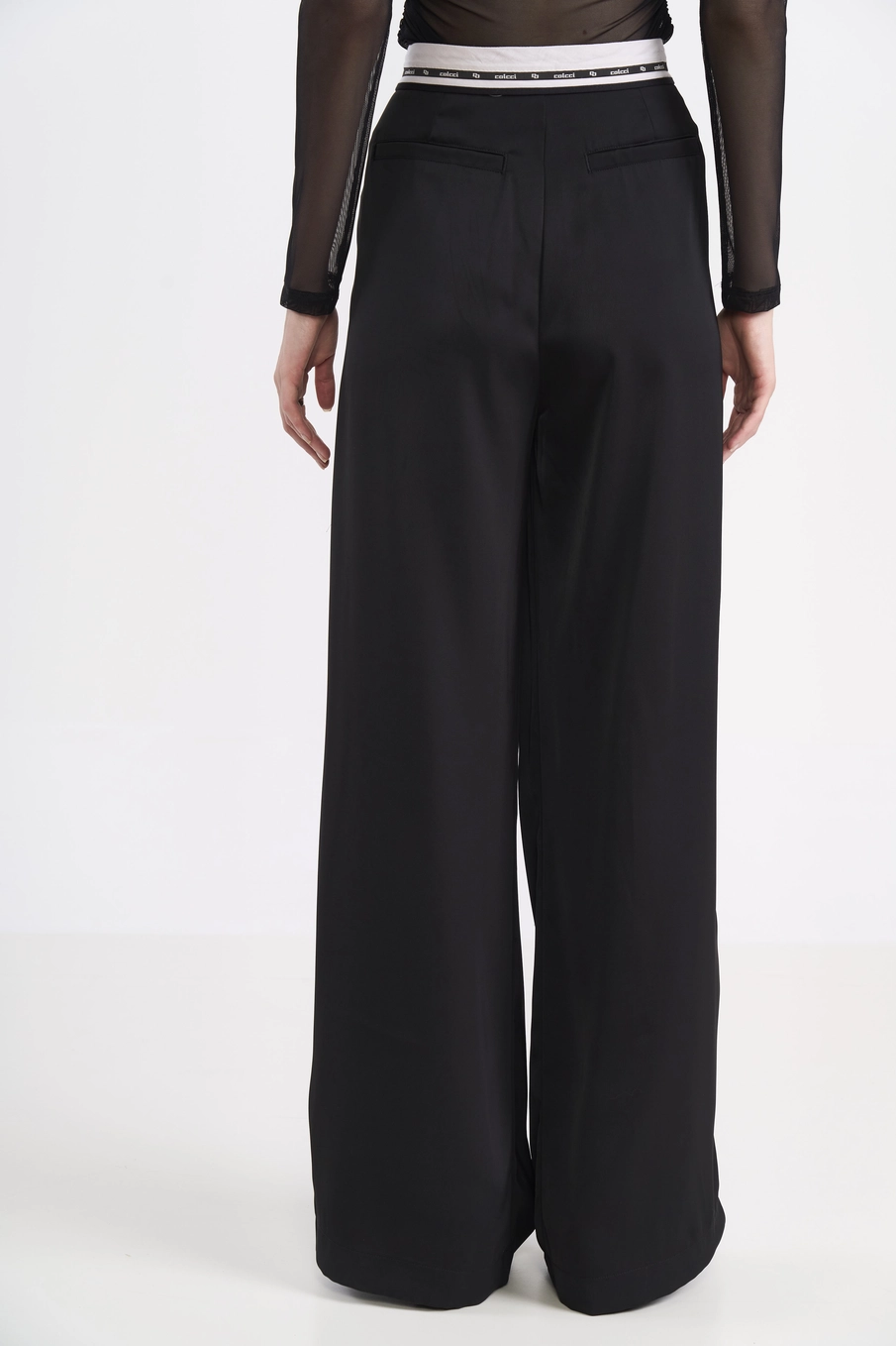 Calça Wide Leg Alfaiataria Preto
