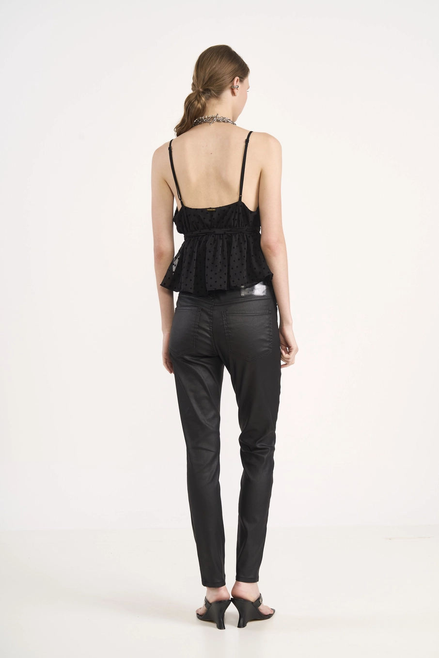 Calça Bia Em Sarja Resinada Preto