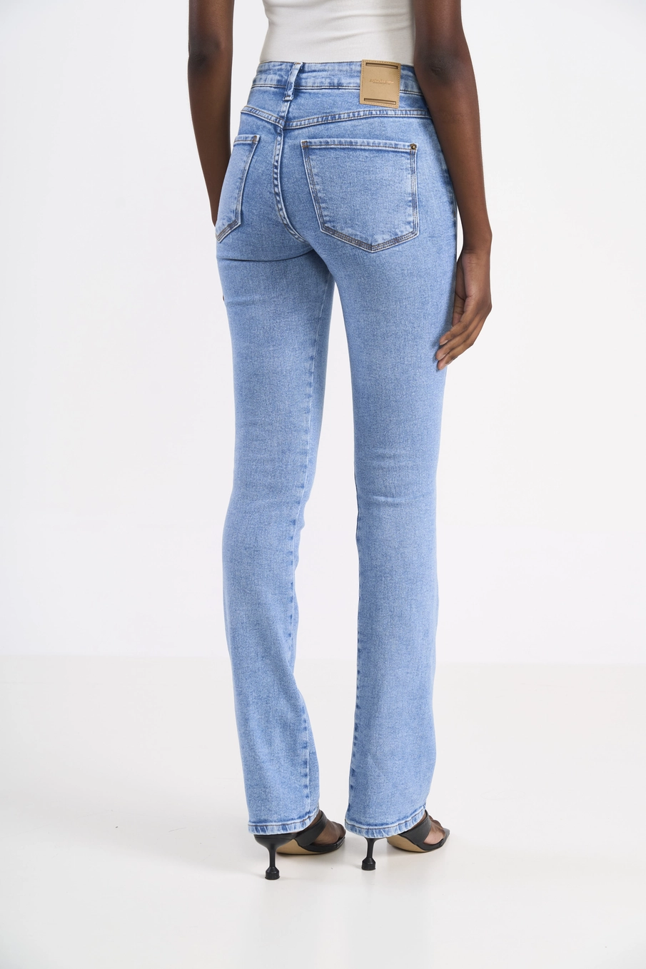 Calça Feminina Jeans Reta Índigo