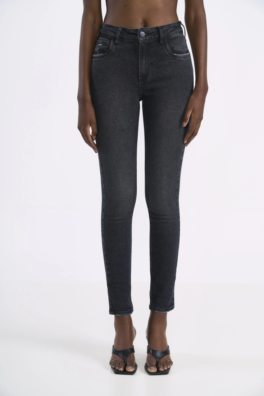 Calça Jeans Bia Skinny Indigo Preto