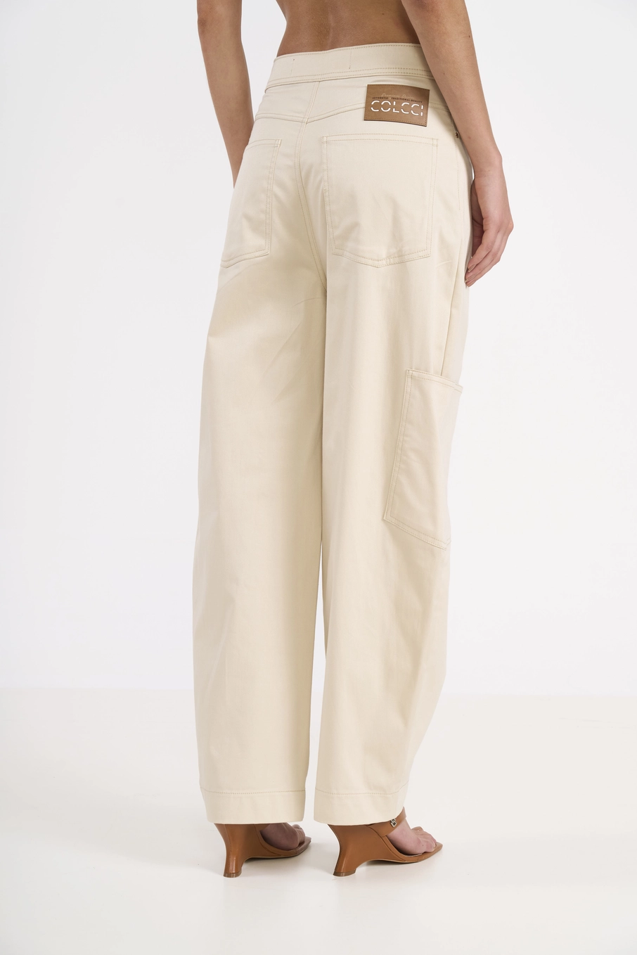 Calça Em Sarja Barril Fit Moderno Bege