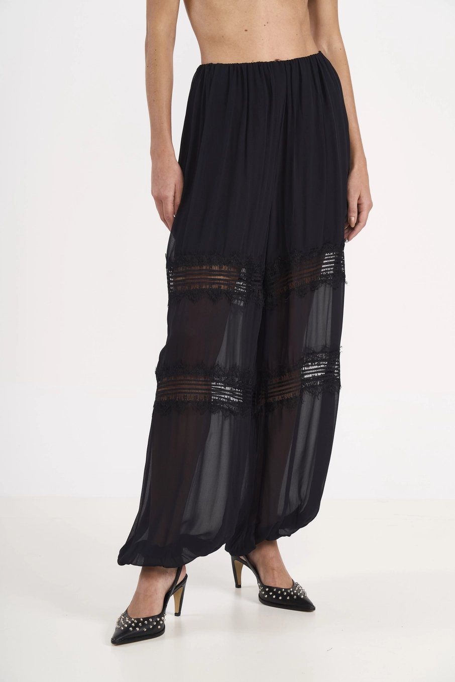 Calça Aladim Em Tule Preto