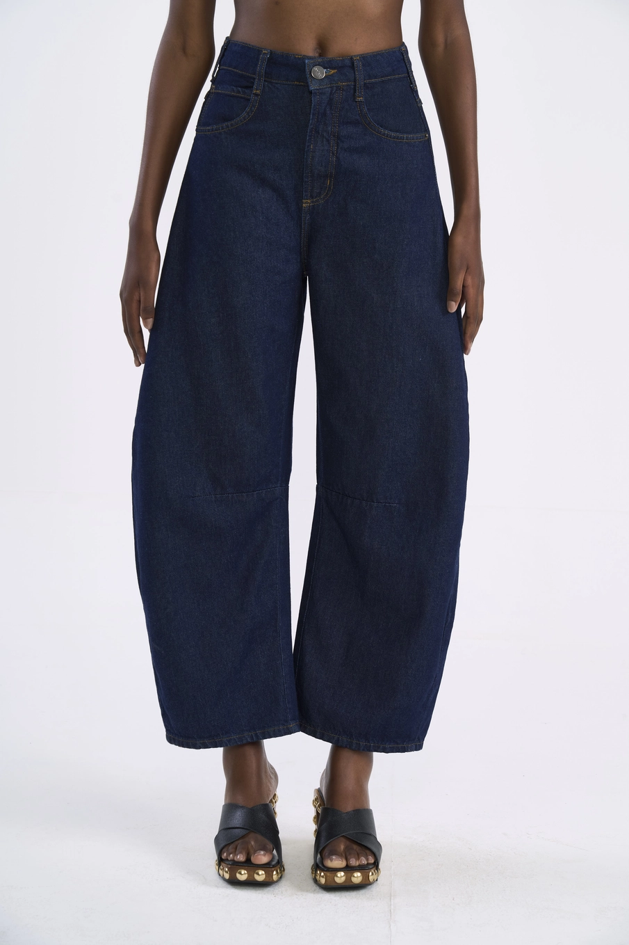 Calça Jeans Barril Com Barra Ampla Índigo