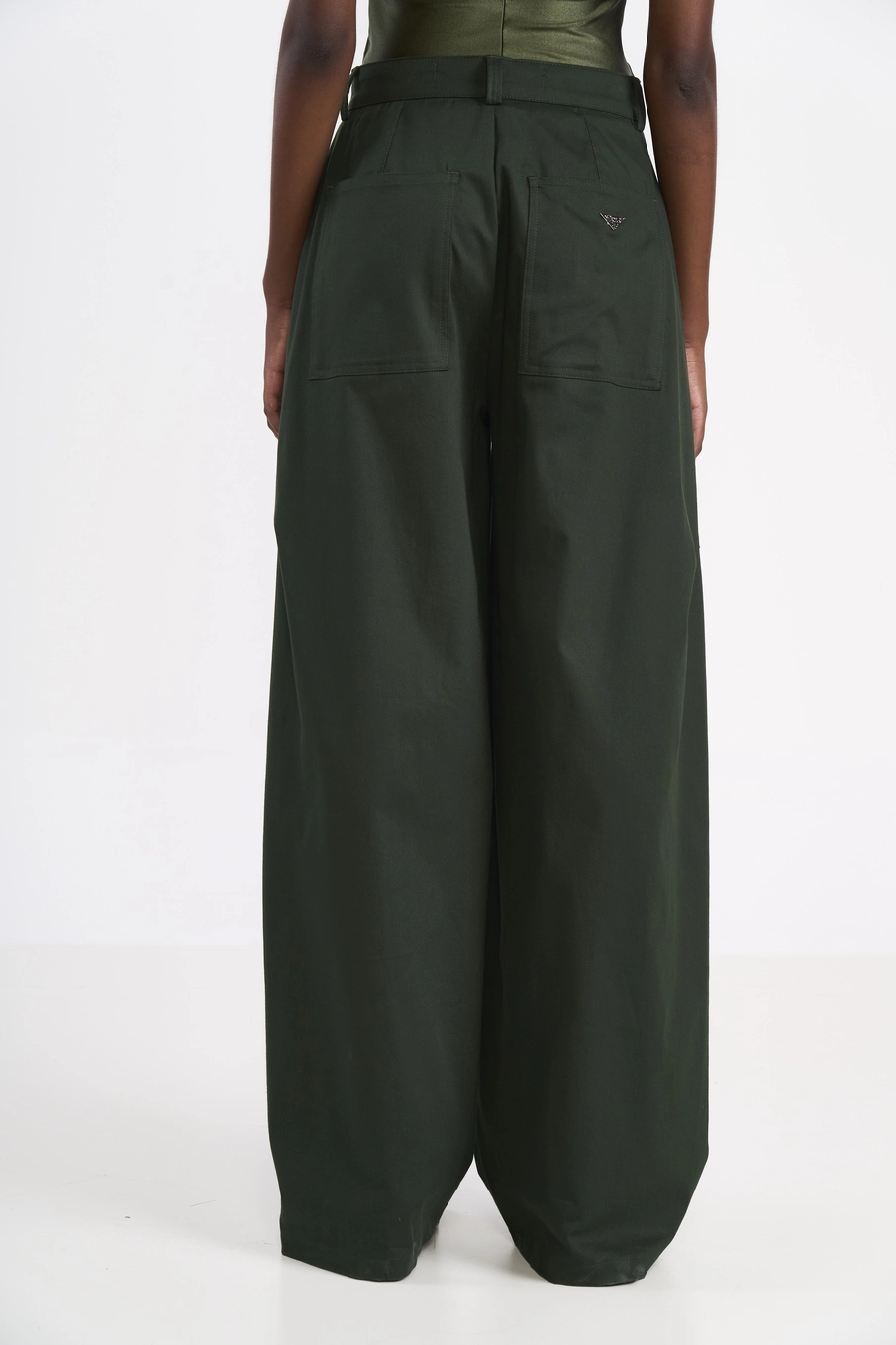 Calça Barril De Sarja Verde