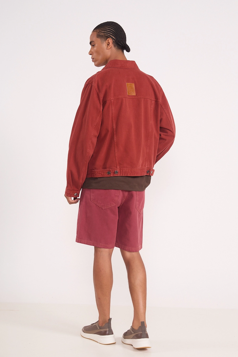 Bermuda Reta Masculina Em Sarja Vermelho