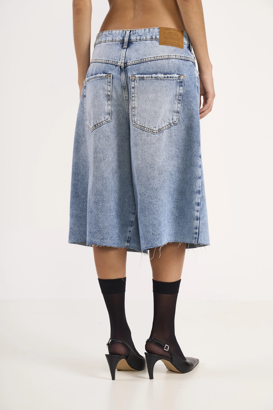 Bermuda Jeans Wide Índigo