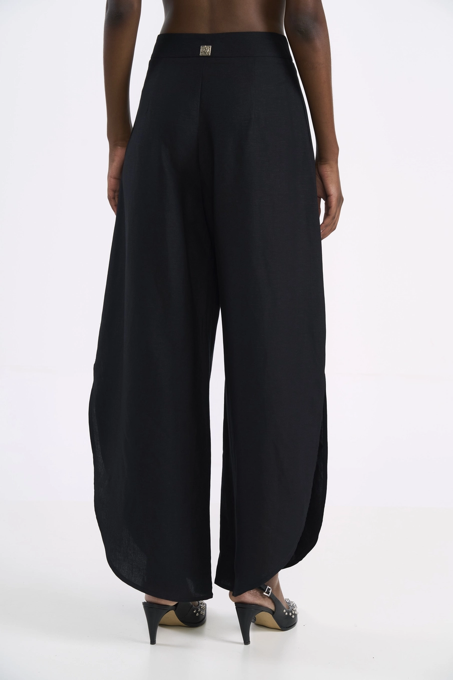 Calça Barril Em Viscose E Linho Preto