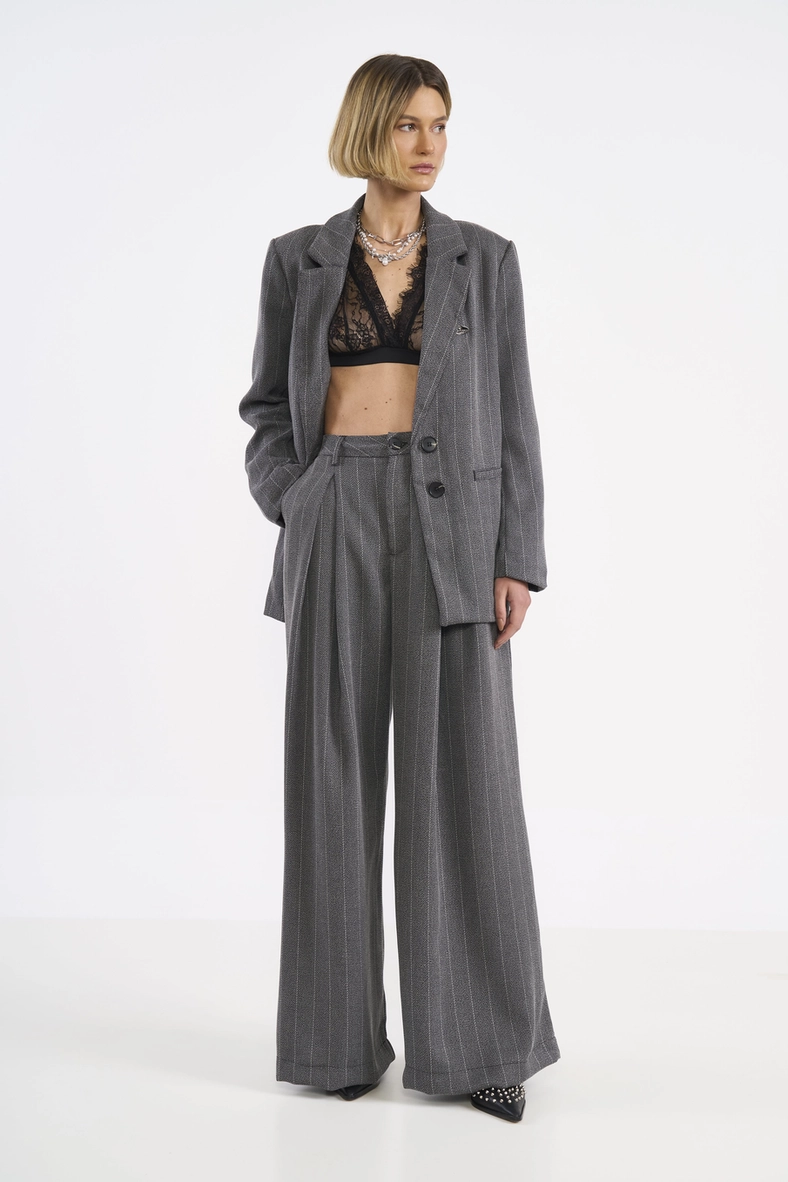 Calça Pantalona Alfaiataria Risca De Giz
