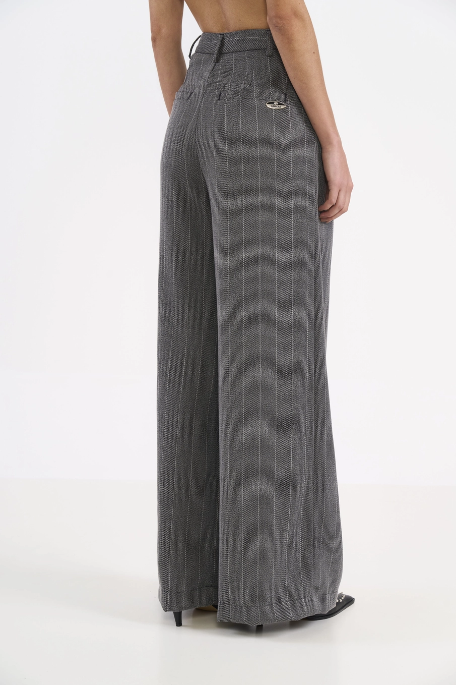 Calça Pantalona Alfaiataria Risca De Giz Estampados
