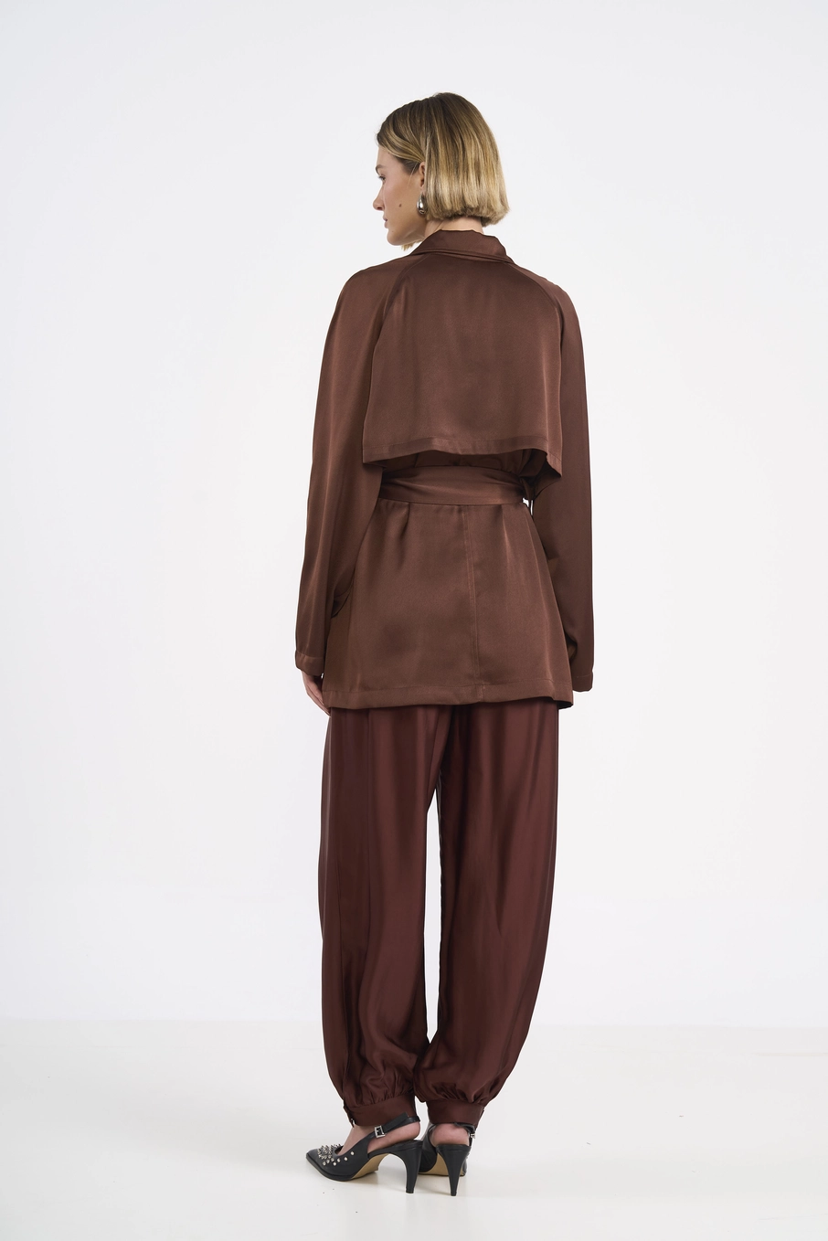 Calça Balloon Acetinada Marrom
