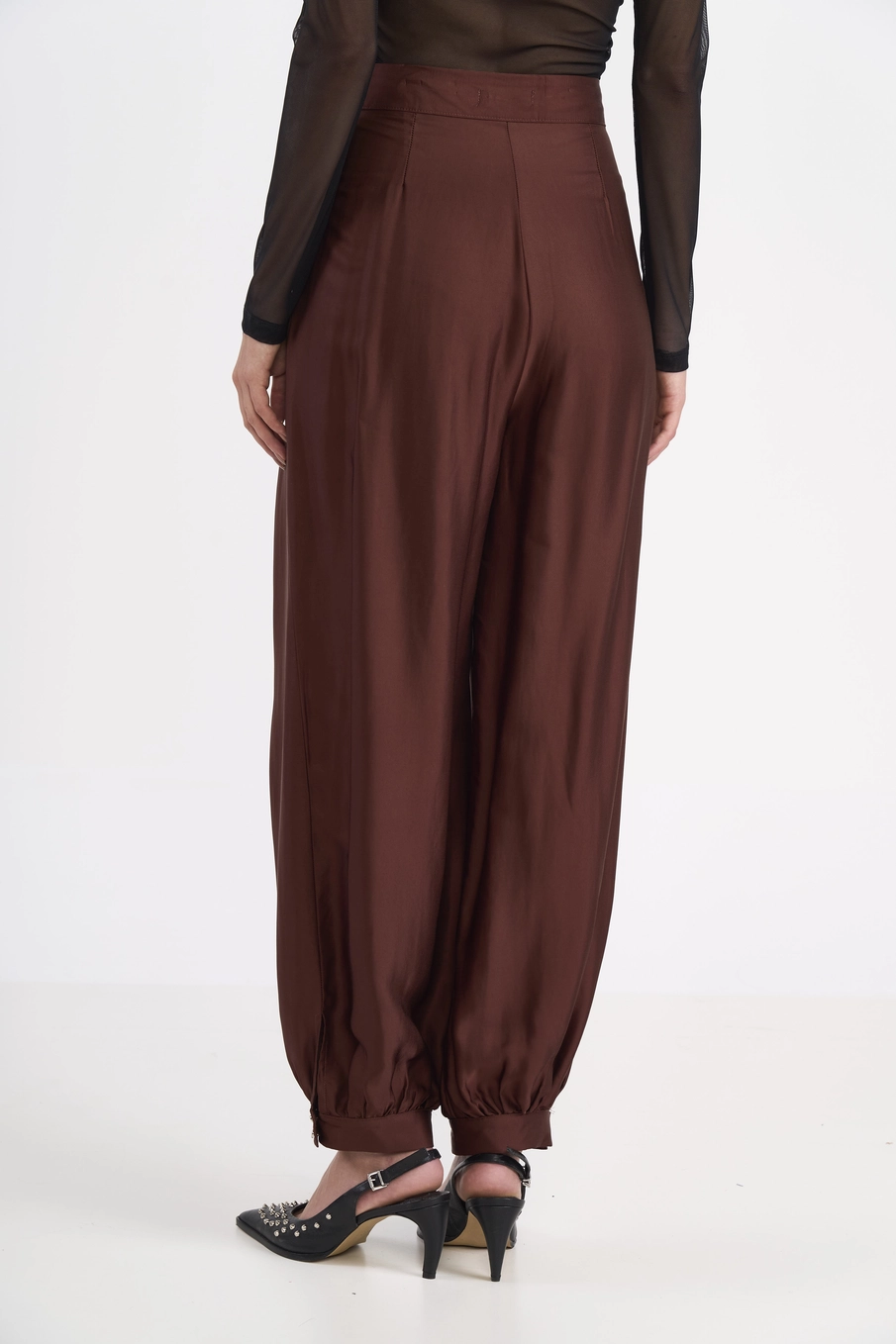 Calça Balloon Acetinada Marrom