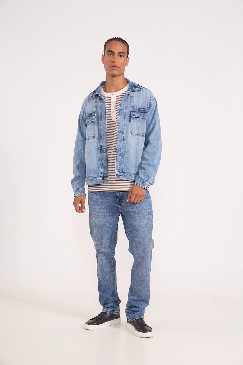 Jaqueta Jeans Trucker Com Bolsos | Colcci