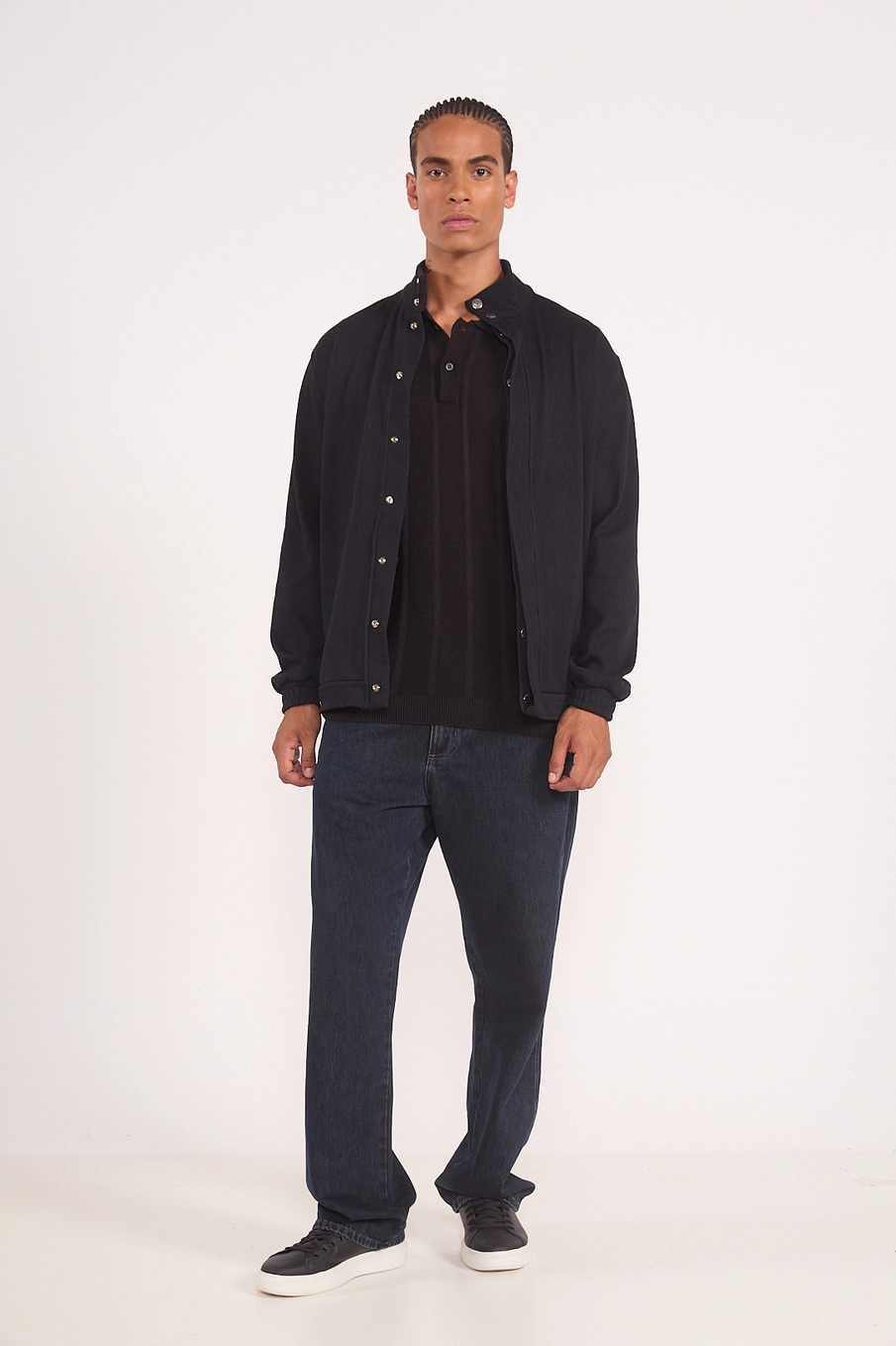 Jaqueta Comfort Gola Alta Preto