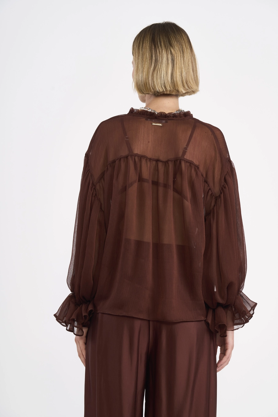 Blusa Loose Em Chiffon Com Mangas Bufantes Marrom
