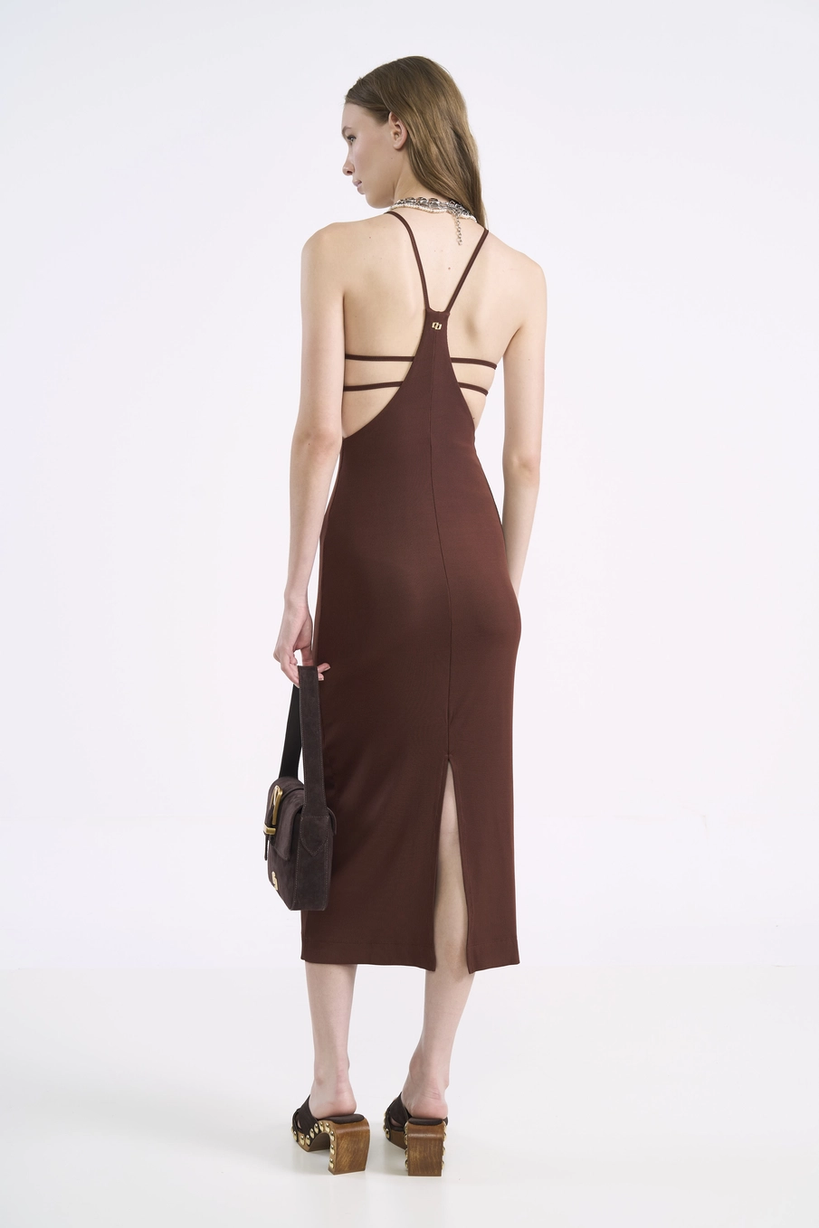 Vestido Midi Nostalgic Recortes E Costas Abertas Marrom