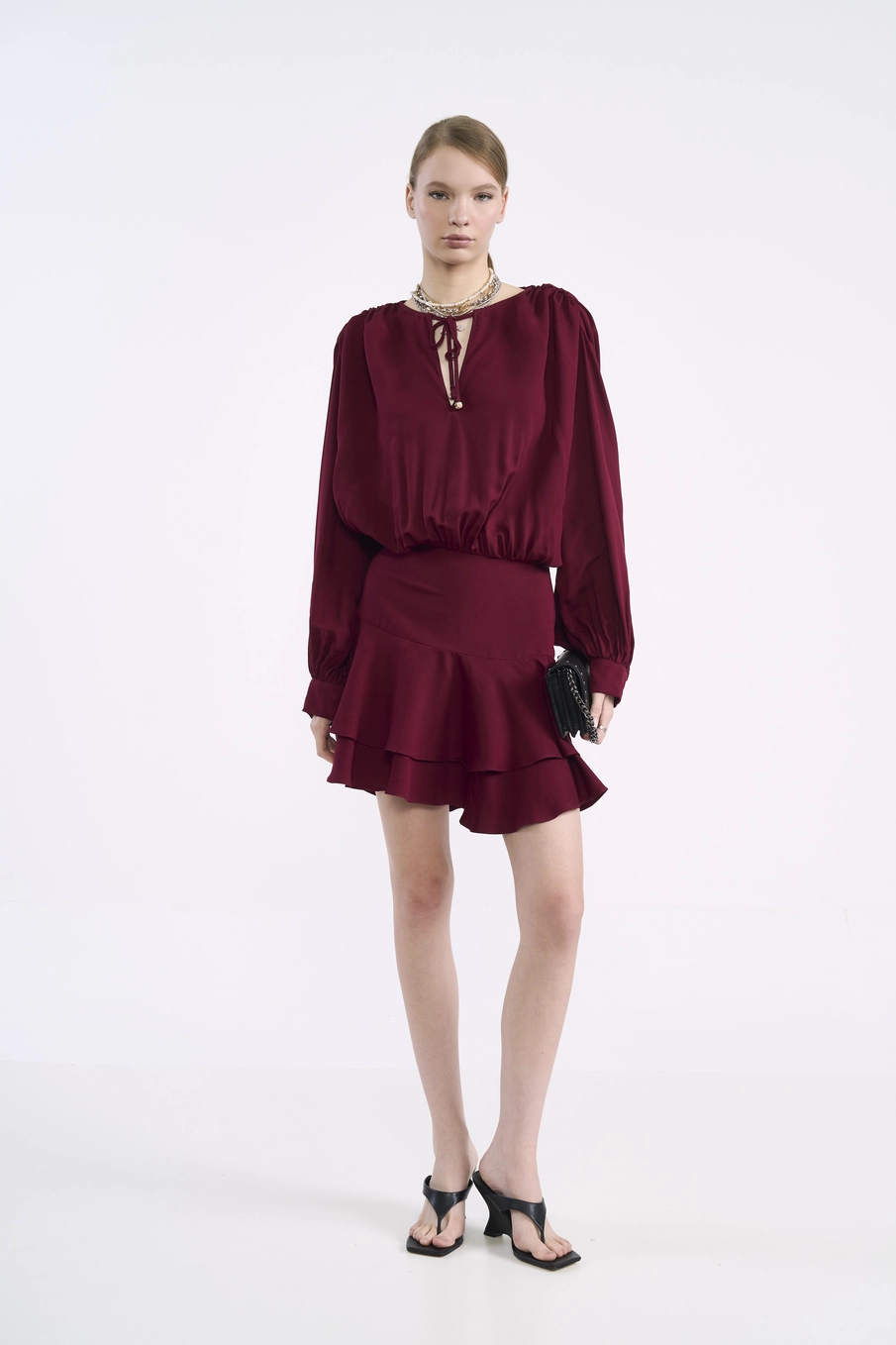 Vestido Loose Manga Balloon Bordô