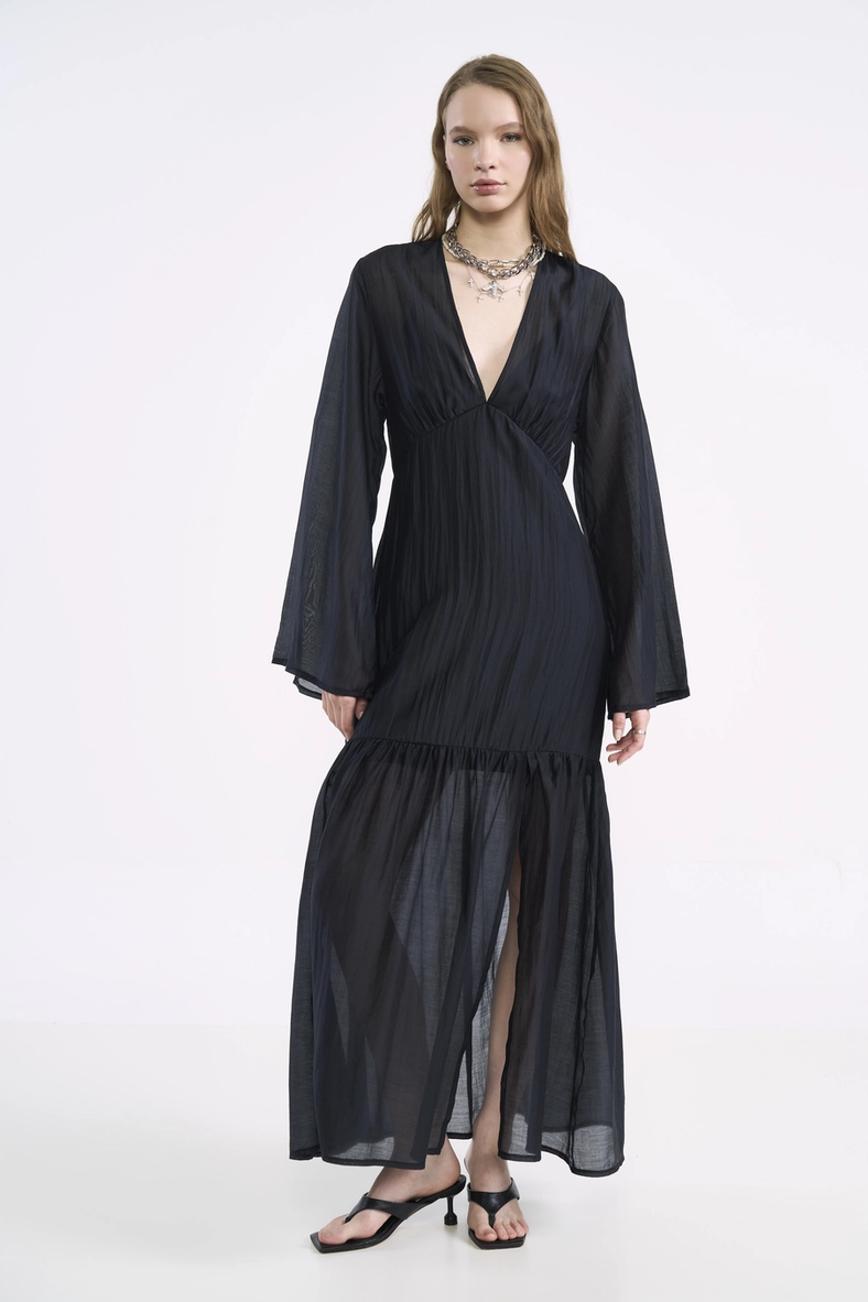 Vestido Longo Com Mangas Amplas Em Liocel
