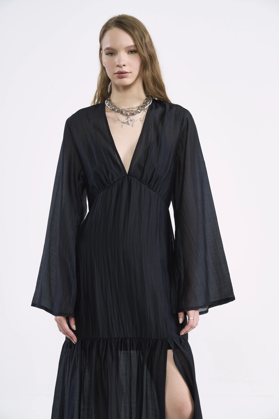 Vestido Longo Com Mangas Amplas Em Liocel Preto