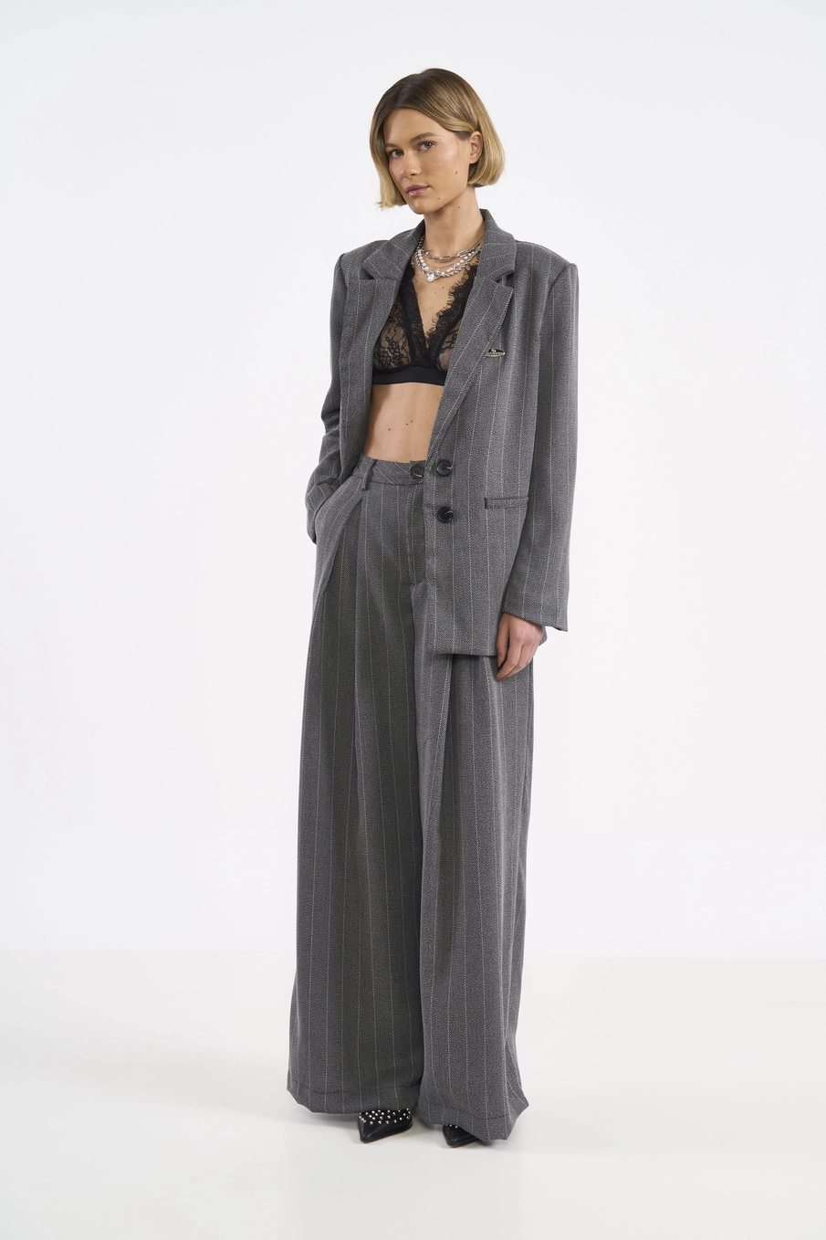 Blazer Alfaiataria Over Em Risca De Giz Estampados