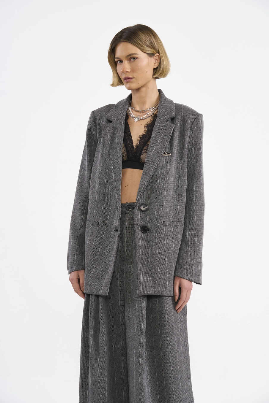 Blazer Alfaiataria Over Em Risca De Giz Estampados