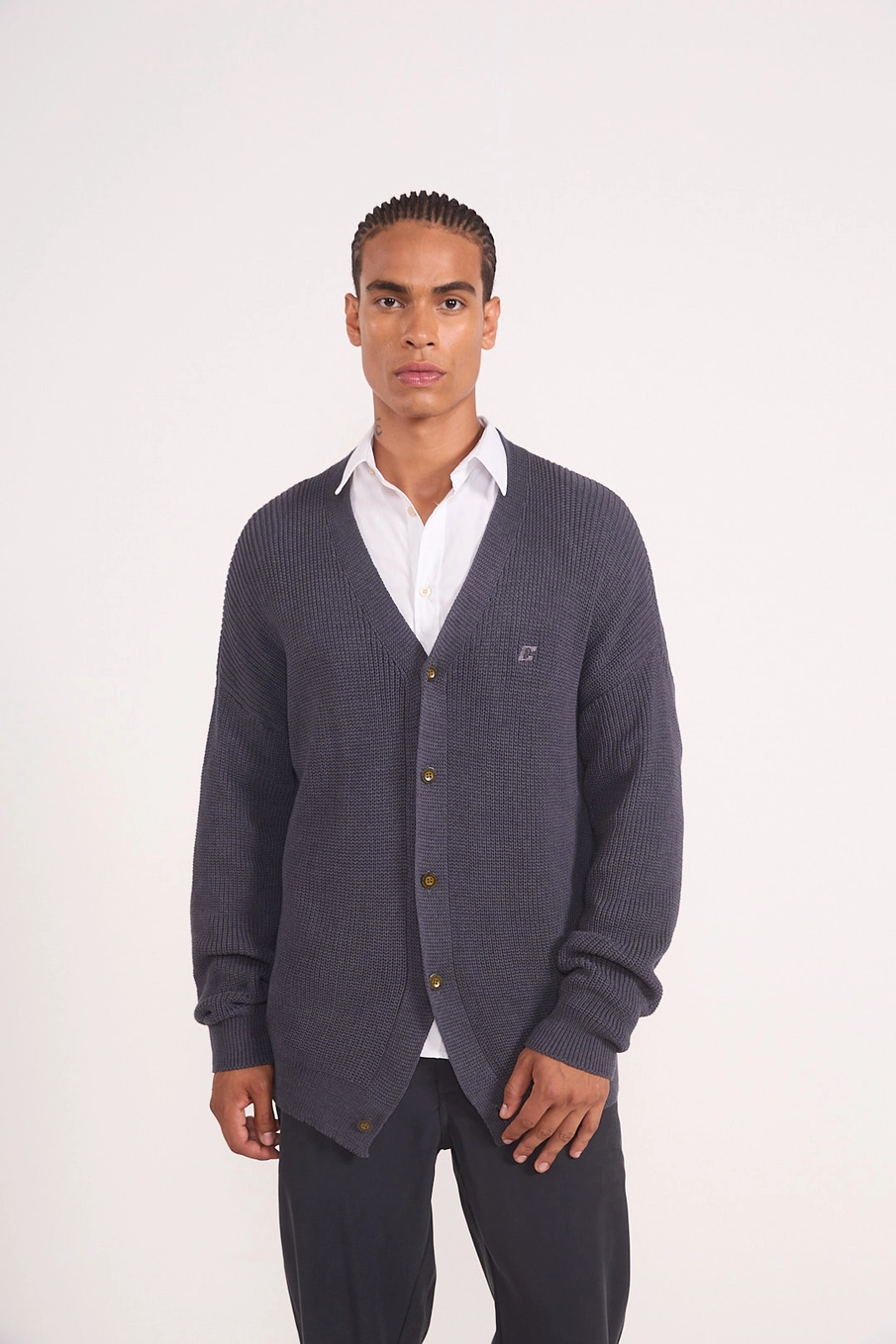 Suéter Tricot Oversized Com Botões Cinza