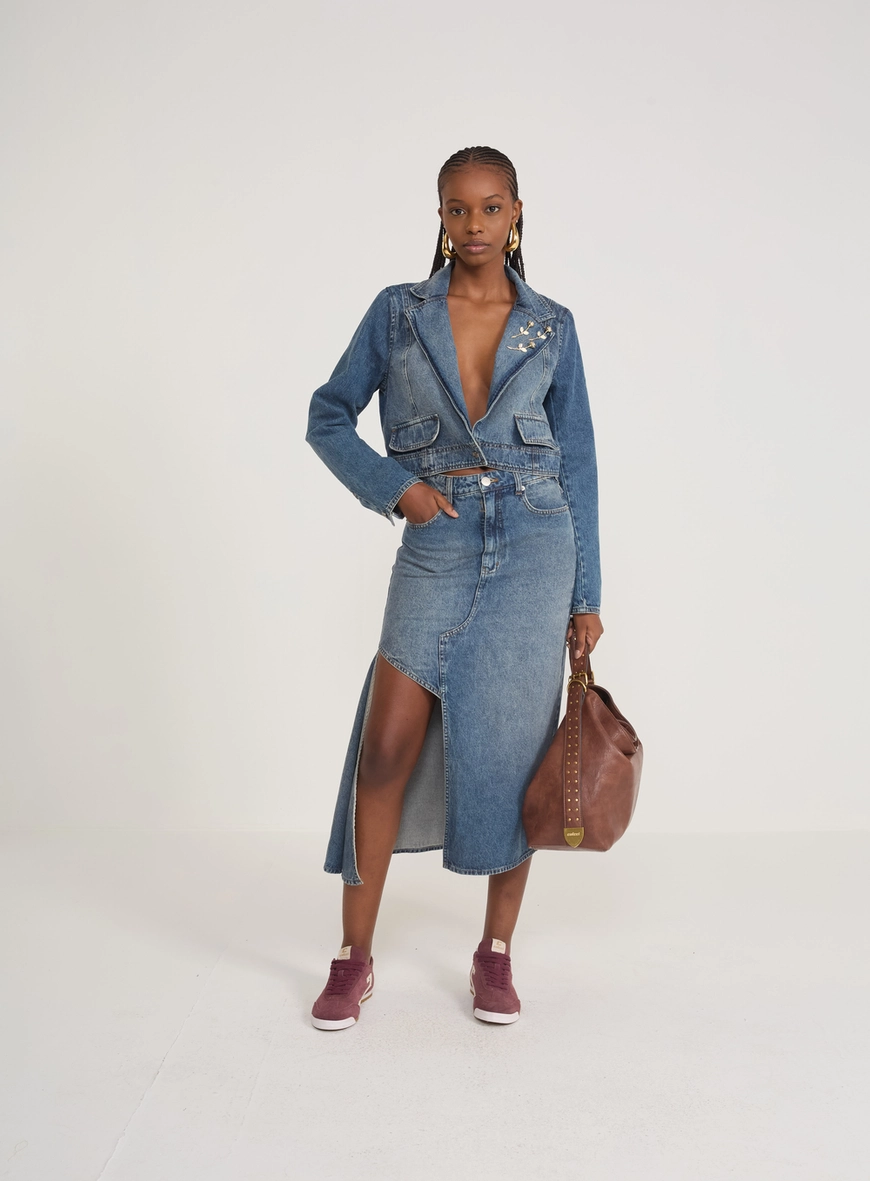 Saia Jeans Midi Com Fenda Assimétrica