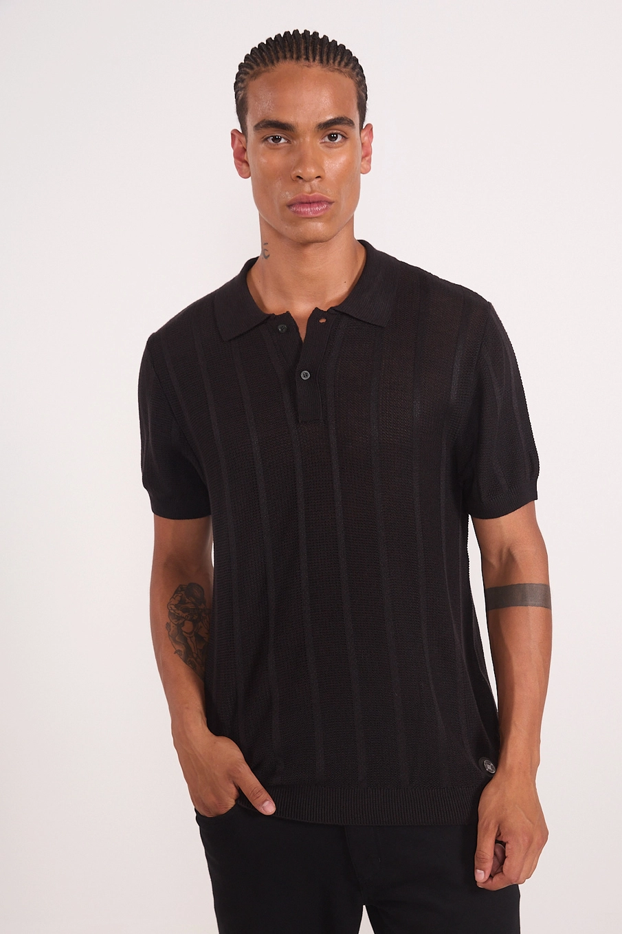 Polo Masculina Em Tricô Texturizado Preto