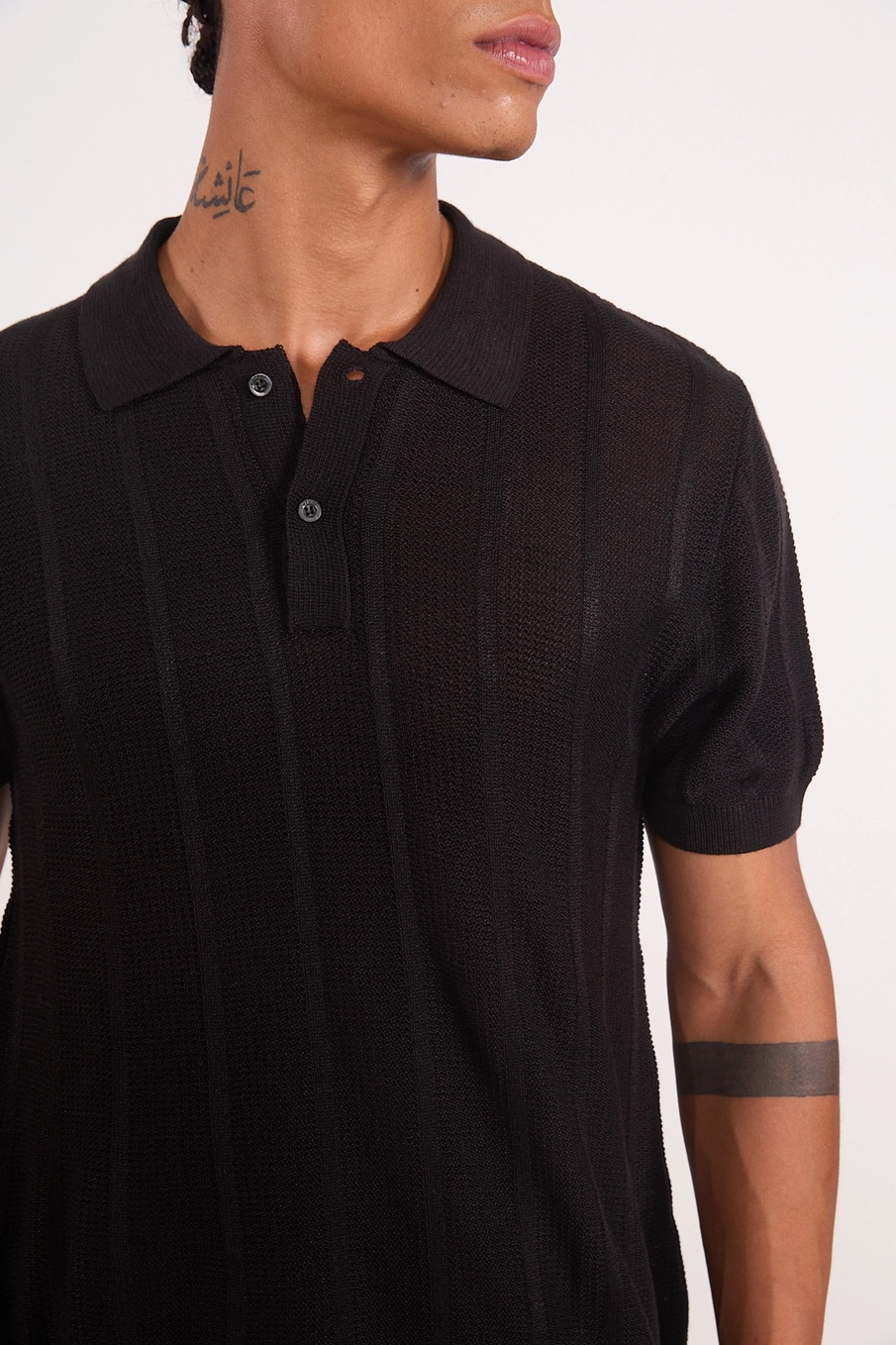 Polo Masculina Em Tricô Texturizado Preto