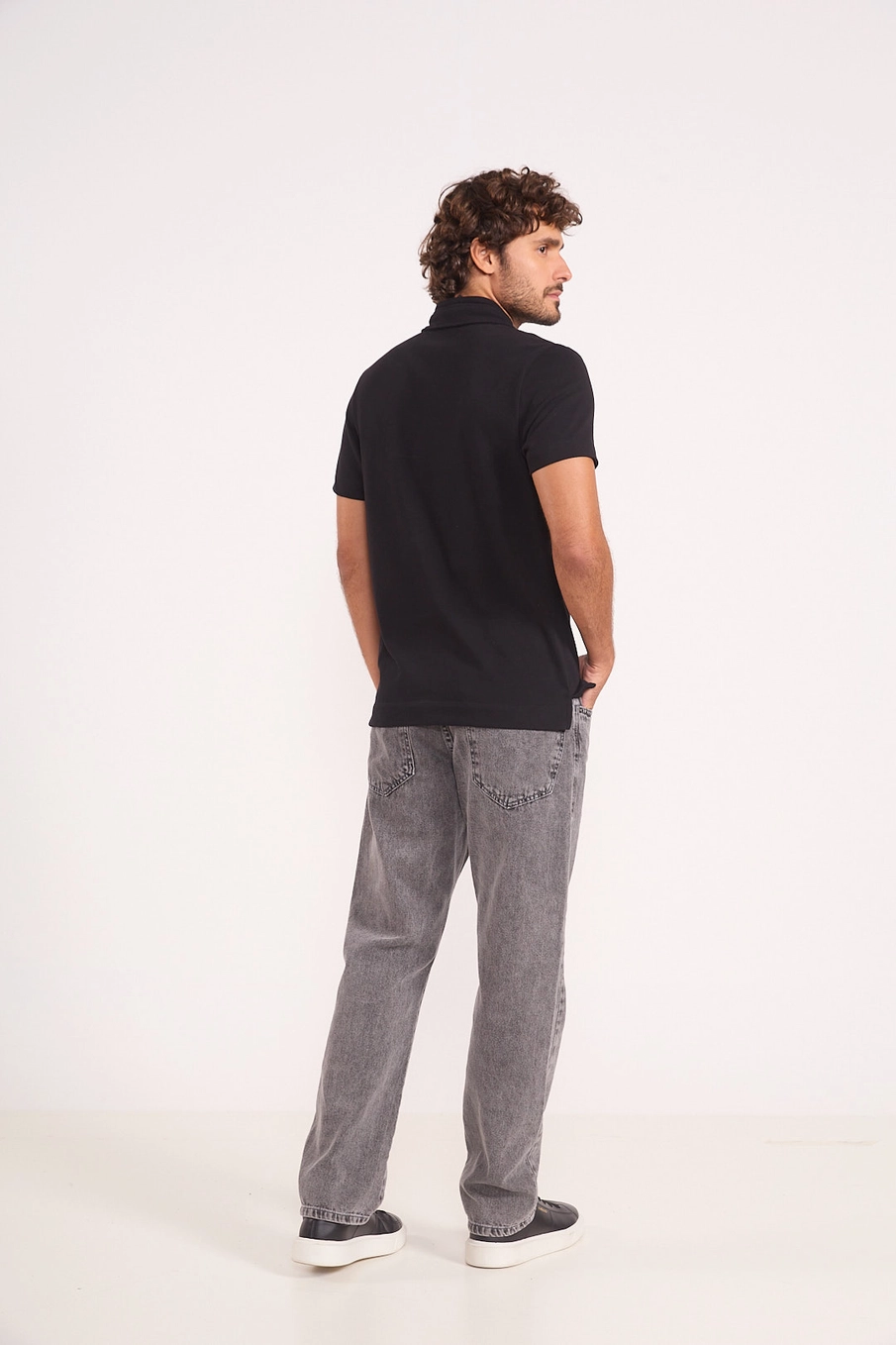 Polo Básica Piquet Logo Preto