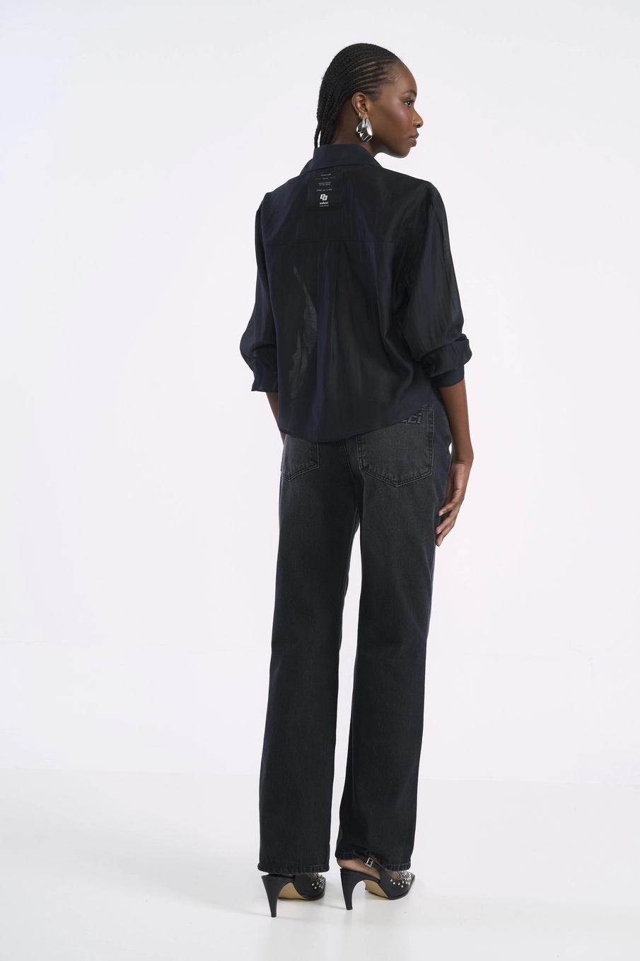 Camisa Feminina Oversized Em Liocel Preto
