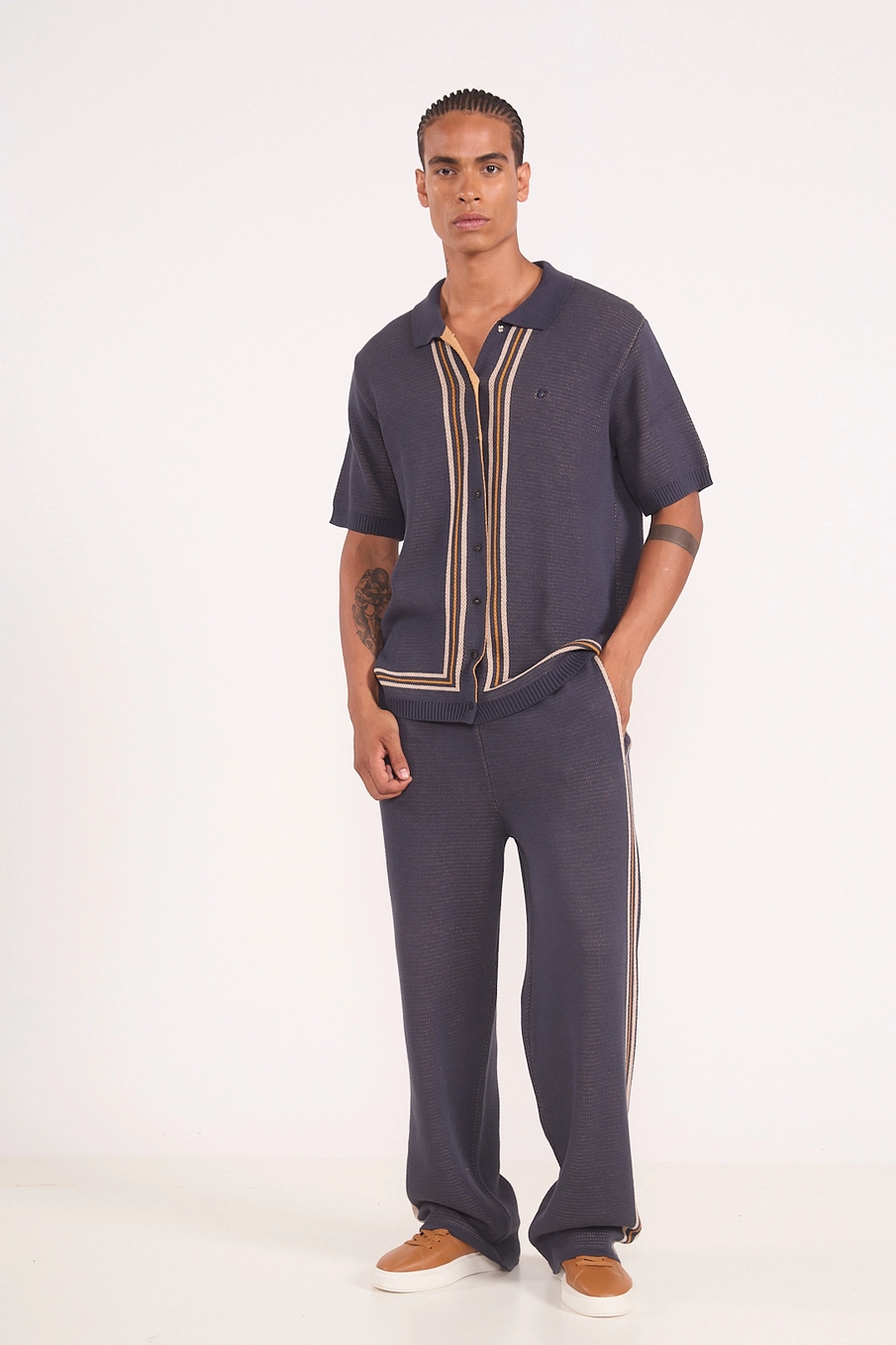 Camisa Em Malha Com Detalhe Listrado Cinza