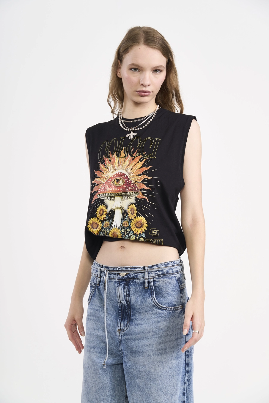 Camiseta Sem Manga Estampada Com Costas Vazadas Preto