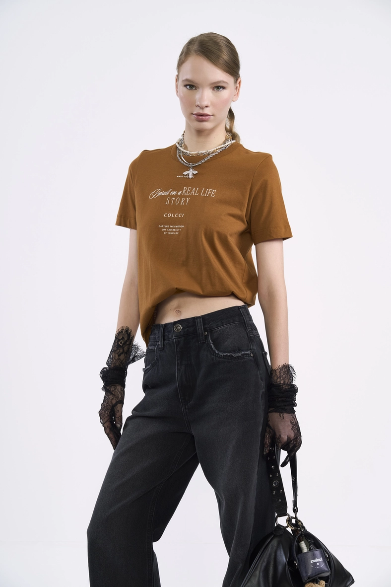 Camiseta Reta Em Malha Com Estampa