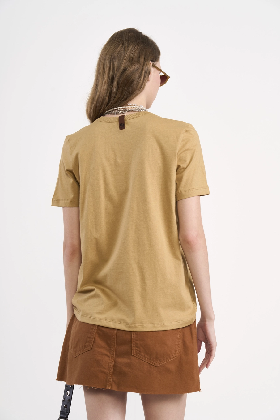 Camiseta Básica Estampa C Duplo Bege Soybean