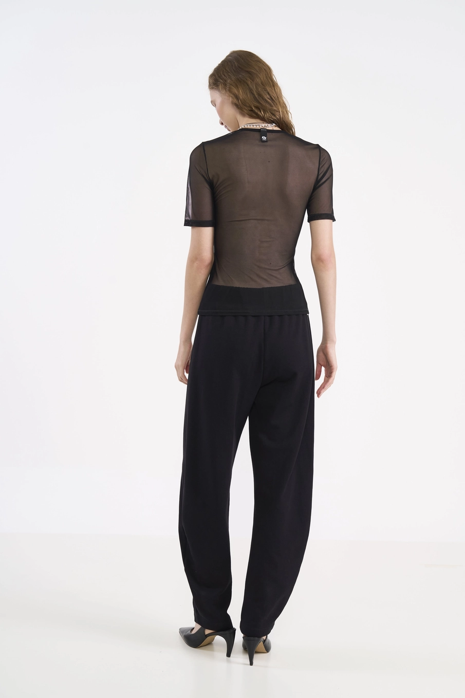 Camiseta Slim Em Tule Com Estampa Frontal Preto