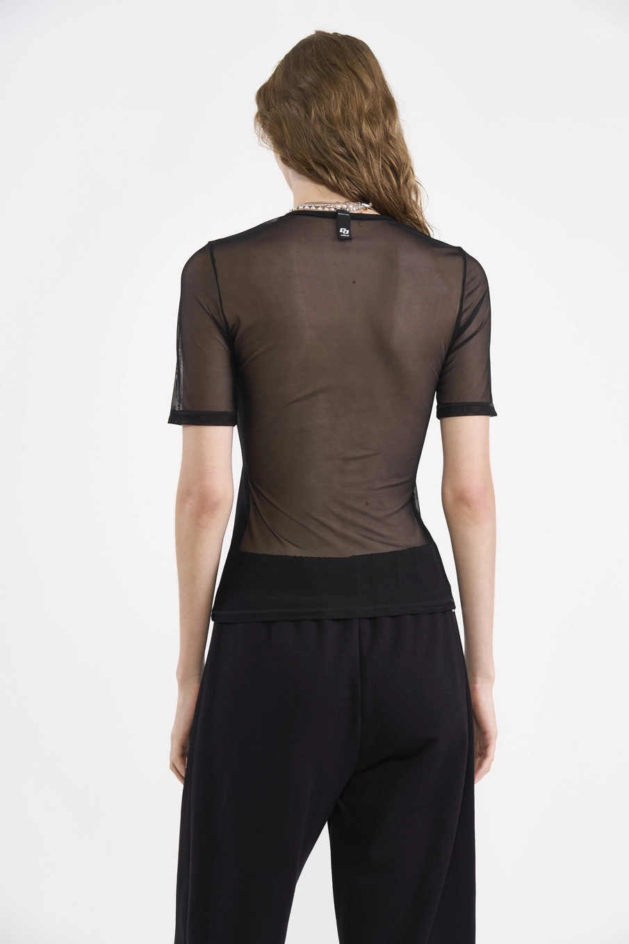 Camiseta Slim Em Tule Com Estampa Frontal Preto