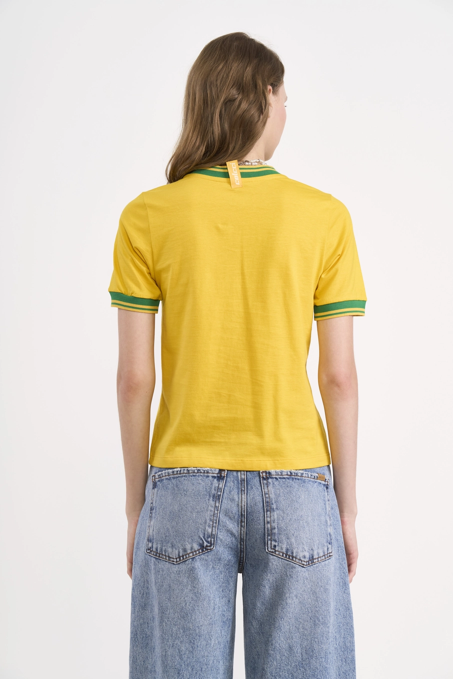 Camiseta Brasil Core Estilo Retrô Amarelo