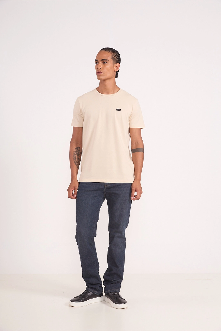 Camiseta Masculina Manga Curta Básica Bege