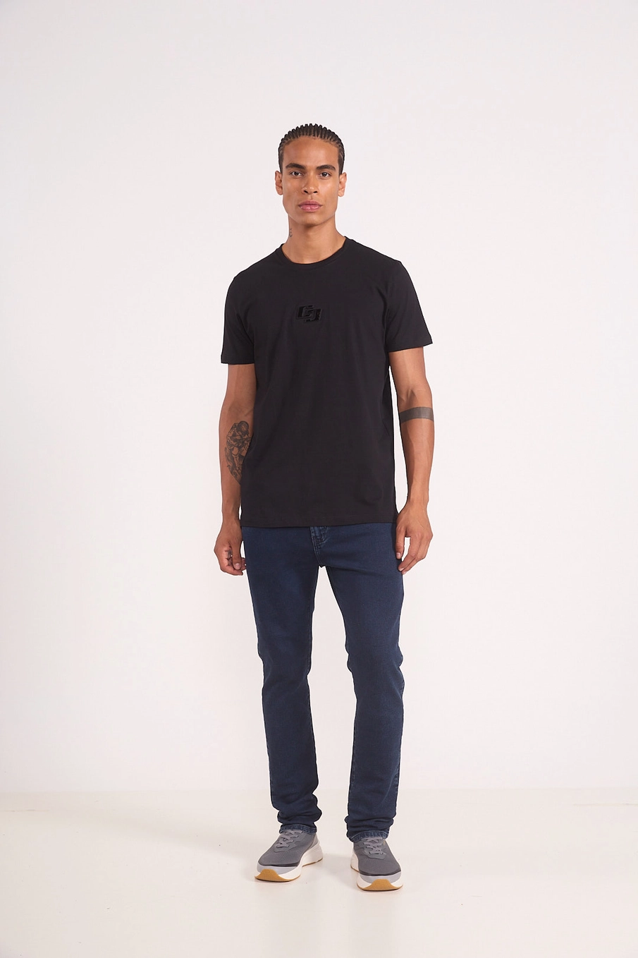 Camiseta Masculina Com Logo Preto