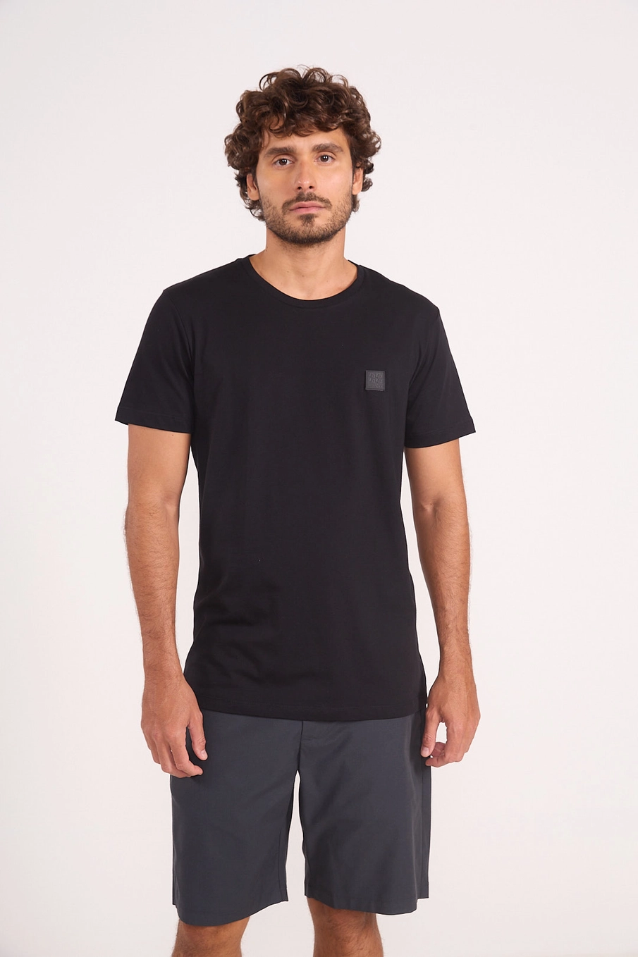 Camiseta Masculina Básica Preto