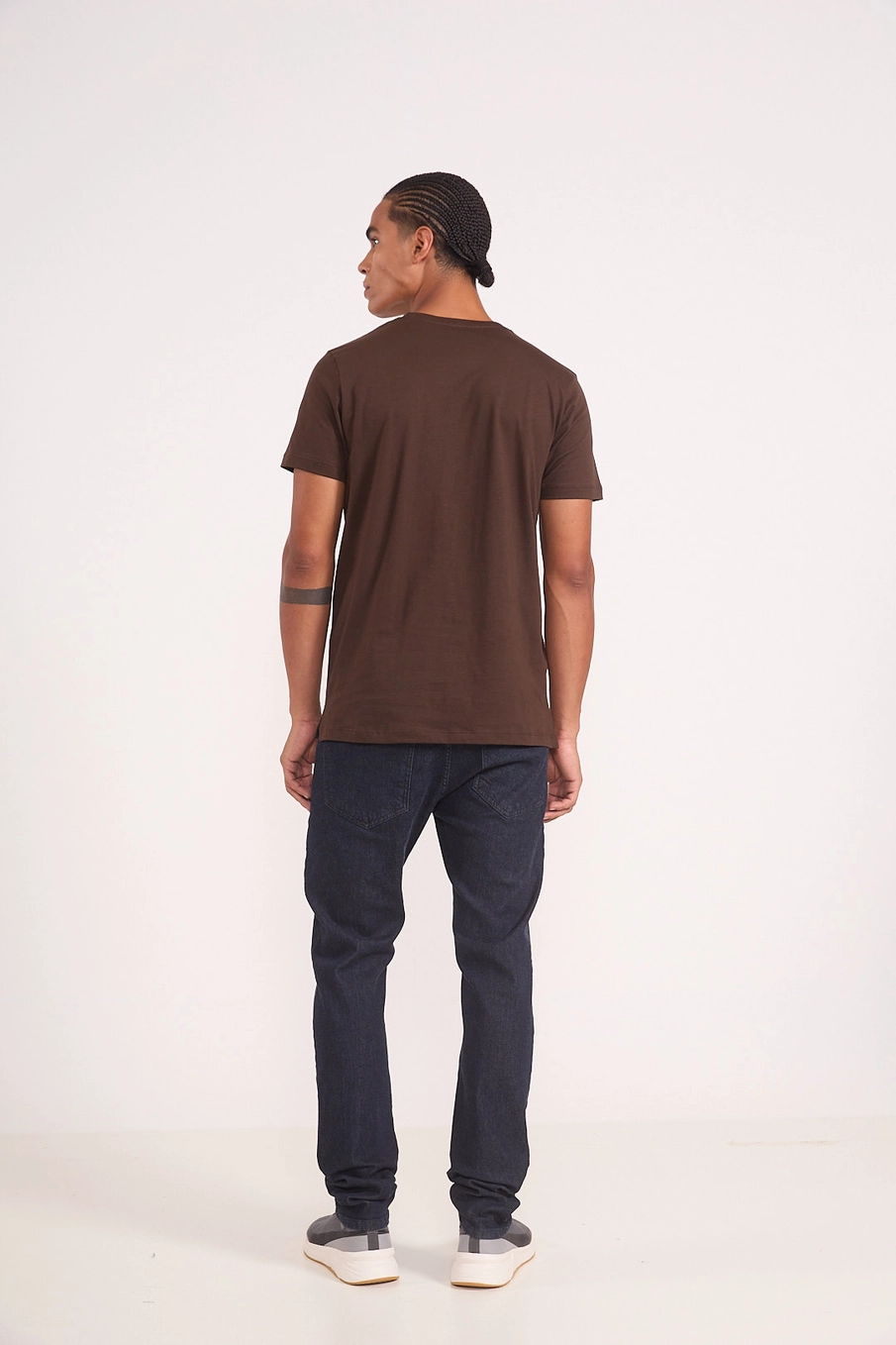 Camiseta Masculina Básica Marrom Coconut