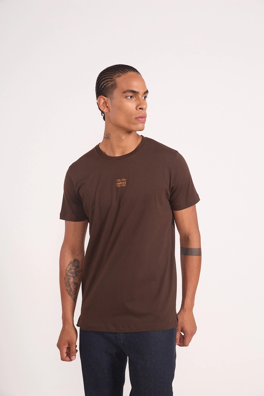 Camiseta Masculina Básica Marrom Coconut