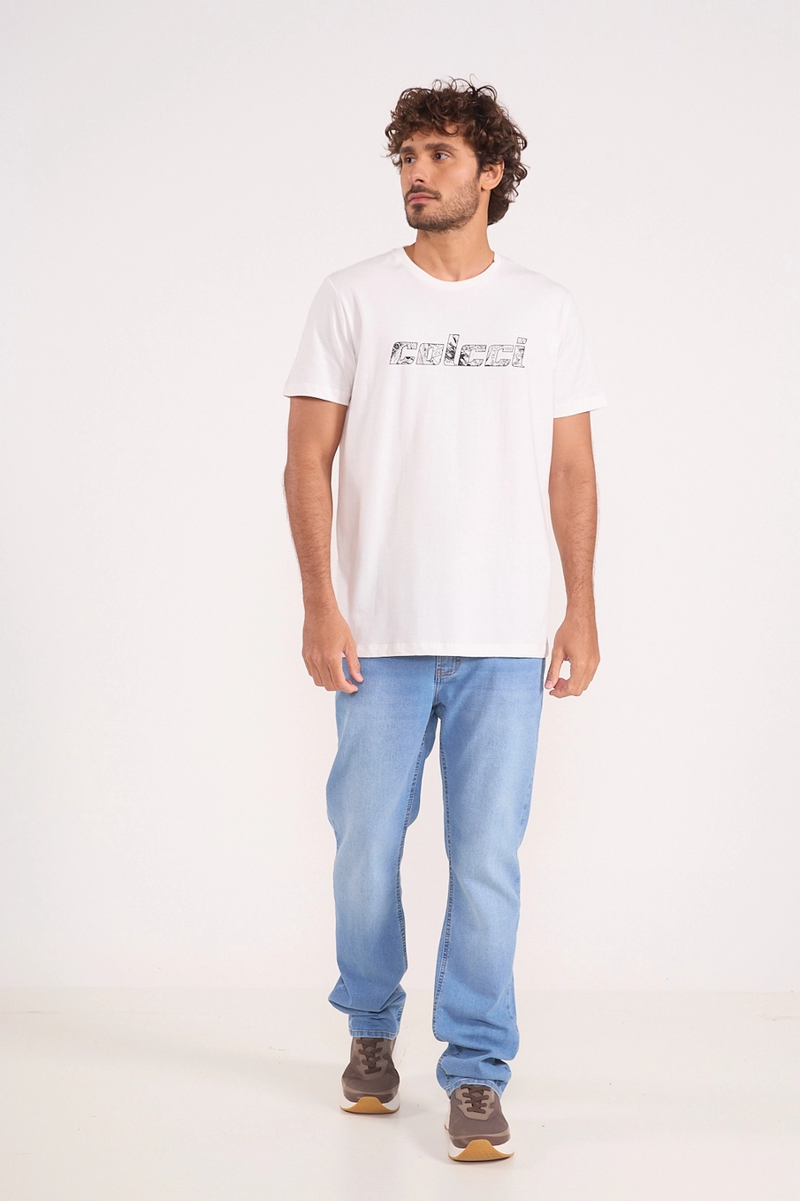Camiseta Básica Logo Frontal Off Shell