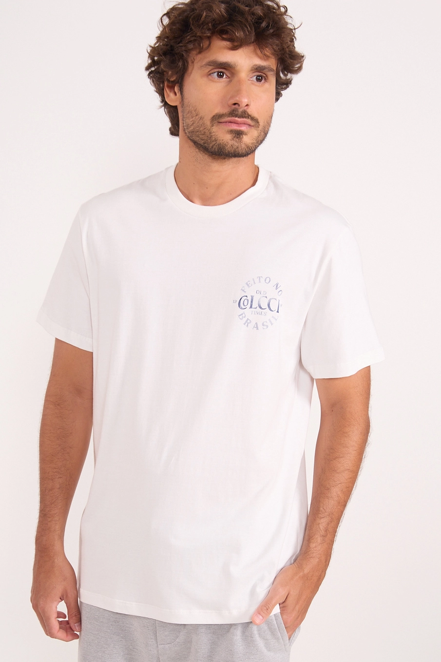 Camiseta Reta Estampa Costas Vintage Off Shell