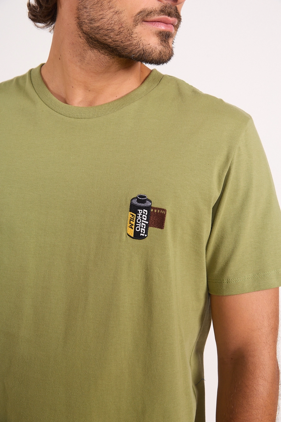 Camiseta Masculina Com Patch Verde