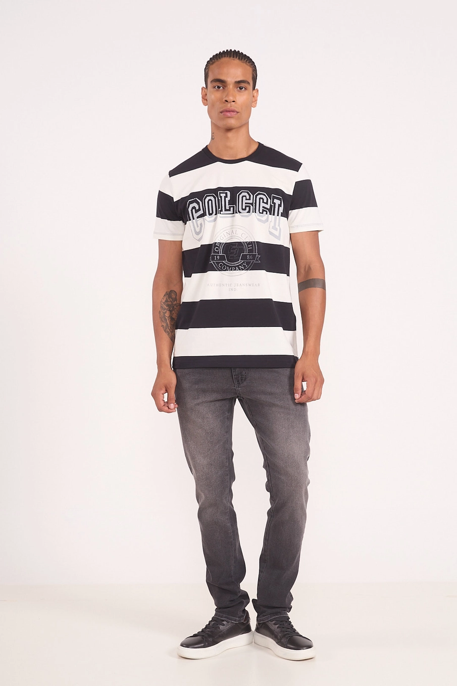 Camiseta Masculina Listrada Estampados