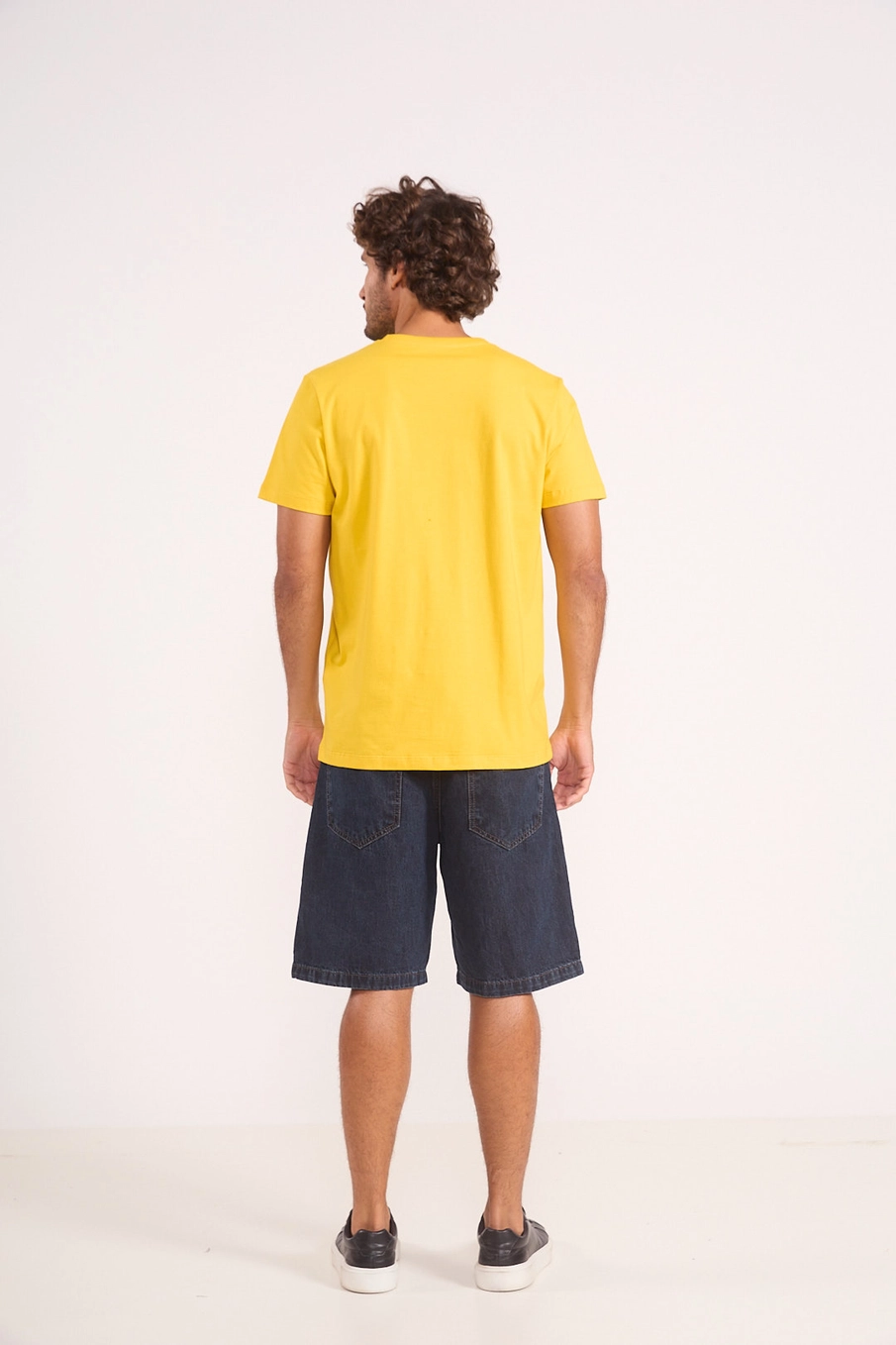 Camiseta Reta Urban Logo Brasil Amarelo